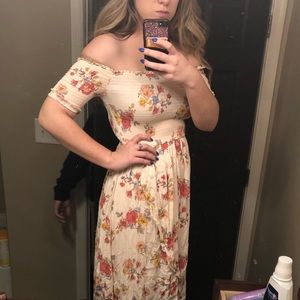 Pale pink Floral maxi with a leg slit